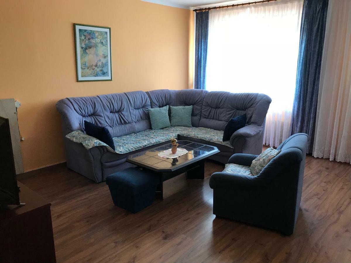 Apartments Lena Baška Eksteriør bilde