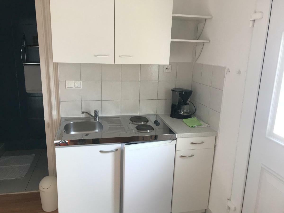 Apartments Lena Baška Eksteriør bilde