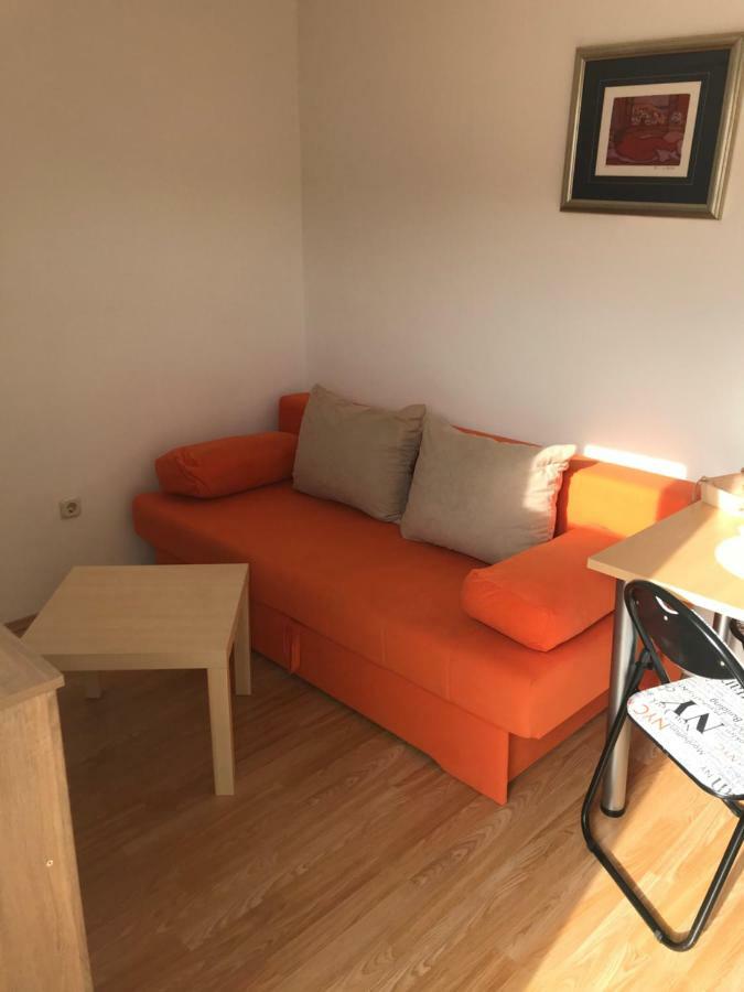 Apartments Lena Baška Eksteriør bilde